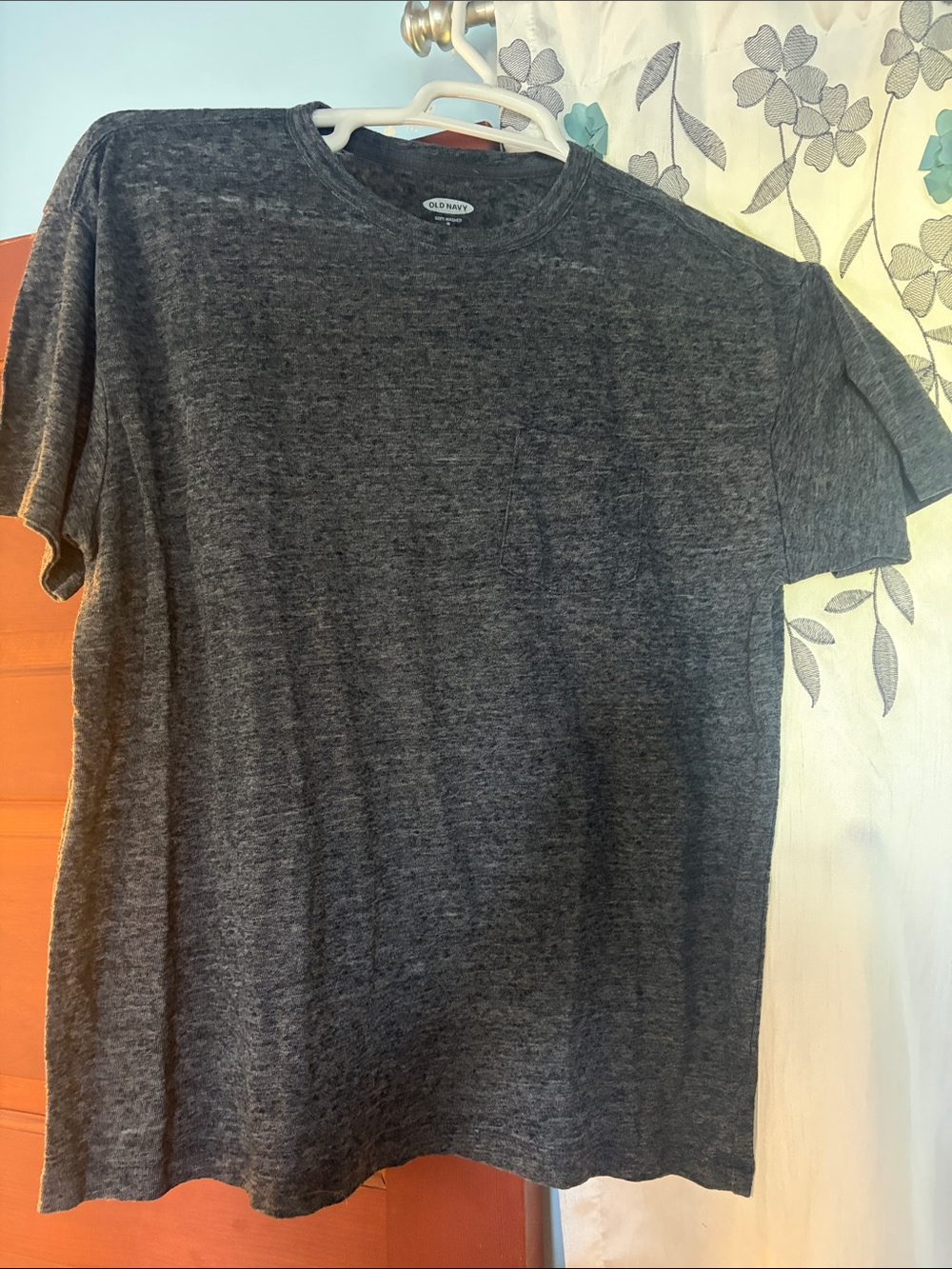 Old Navy Men's Dark Heather Gray Short Sleeve Crew Tee